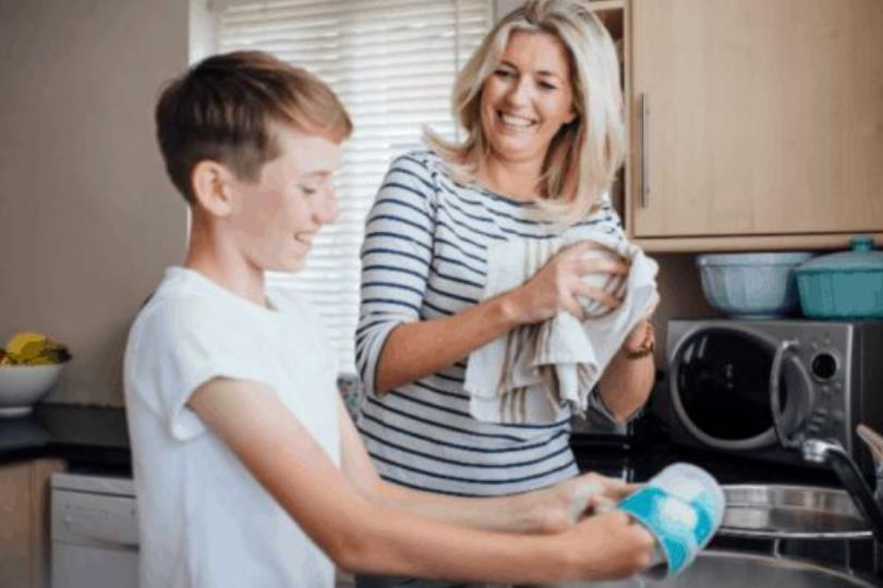 提升孩子的学习欲望:比起富裕,这 3 种家庭更容易养出聪明的孩子 内容图5 女神网-大潮社TV实时追踪属于女人新资讯的综合网站! 提升孩子的学习欲望:比起富裕,这 3 种家庭更容易养出聪明的孩子 亲子教育 图5张