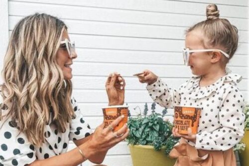 拯救无聊又苦闷的育儿生活！试试这 5 个在家也能培养亲子感情的小事