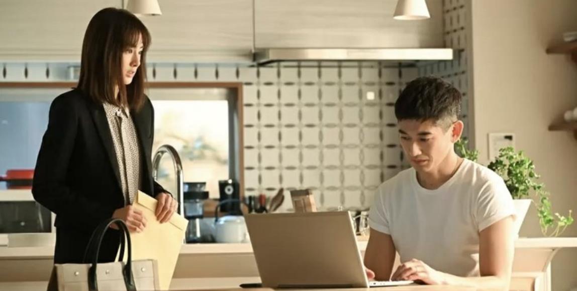 婚前无话不说,婚后无话可说!从男友到老公,美好一去不复返:4 个写实情境让人妻超有共鸣 内容图1 女神网-大潮社TV实时追踪属于女人新资讯的综合网站! 婚前无话不说,婚后无话可说!从男友到老公,美好一去不复返:4 个写实情境让人妻超有共鸣 婚姻经营 图1张