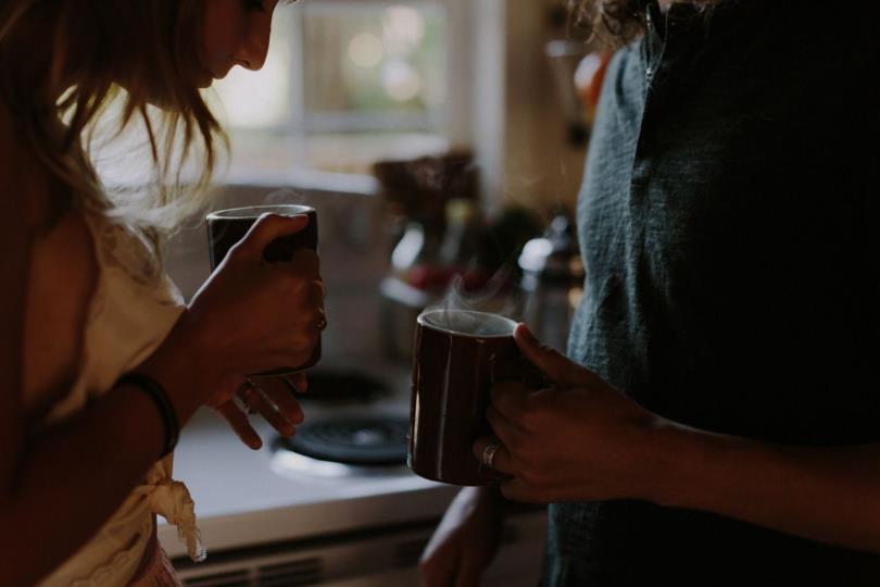 夫妻 WFH 24 小时面对面,三天两头吵不完:谘商心理师建议 3 举动,挽救婚姻双方一同努力 内容图3 女神网-大潮社TV实时追踪属于女人新资讯的综合网站! 夫妻 WFH 24 小时面对面,三天两头吵不完:谘商心理师建议 3 举动,挽救婚姻双方一同努力 婚姻经营 图3张