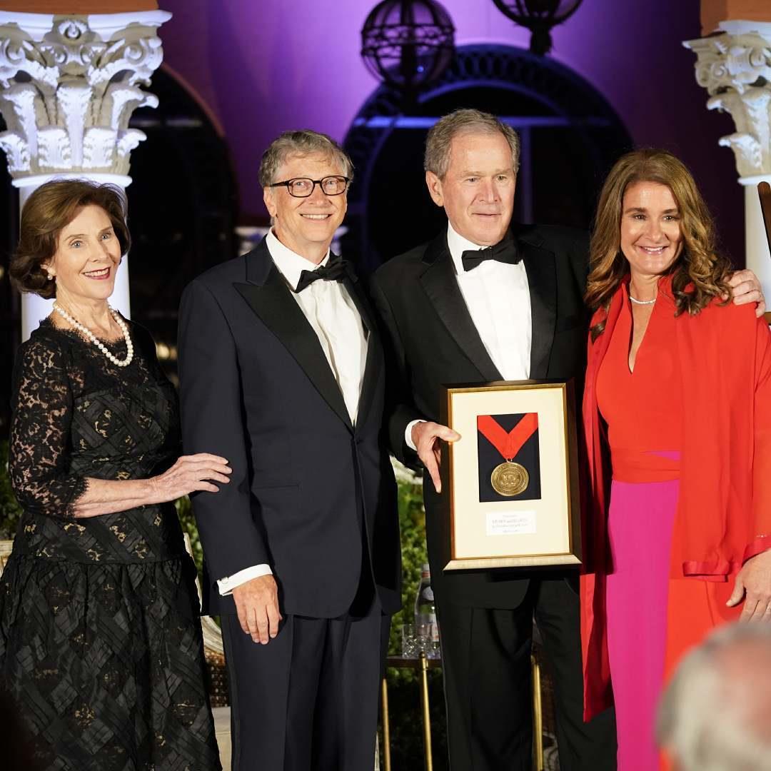 27 年婚姻走到尽头:比尔盖兹离婚主要因素在于“无法共同成长”,少了一起努力的目标 内容图4 女神网-大潮社TV实时追踪属于女人新资讯的综合网站! 27 年婚姻走到尽头:比尔盖兹离婚主要因素在于“无法共同成长”,少了一起努力的目标 婚姻经营 图4张