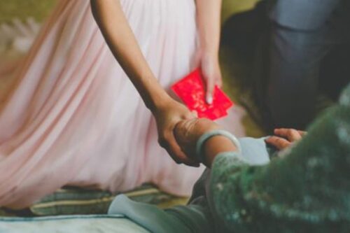 结婚拜别时怎么不哭？除了舍不得外，落泪的潜在原因还有这些！