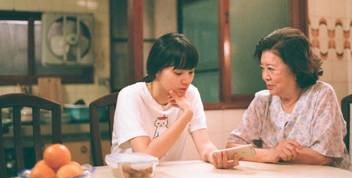 与长辈们沟通好难?聊天时善用“主动疑问句”,打造零距离的暖心谈话时光 内容图1 女神网-大潮社TV实时追踪属于女人新资讯的综合网站! 与长辈们沟通好难?聊天时善用“主动疑问句”,打造零距离的暖心谈话时光 家庭学堂 图1张