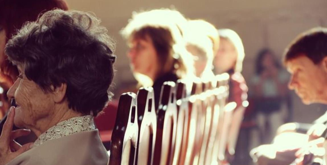 别轻忽长辈主动谈论死亡!在悲歌发生前先阻止:“老人自杀”有迹可循的 4 前兆 内容图1 女神网-大潮社TV实时追踪属于女人新资讯的综合网站! 别轻忽长辈主动谈论死亡!在悲歌发生前先阻止:“老人自杀”有迹可循的 4 前兆 家庭学堂 图1张