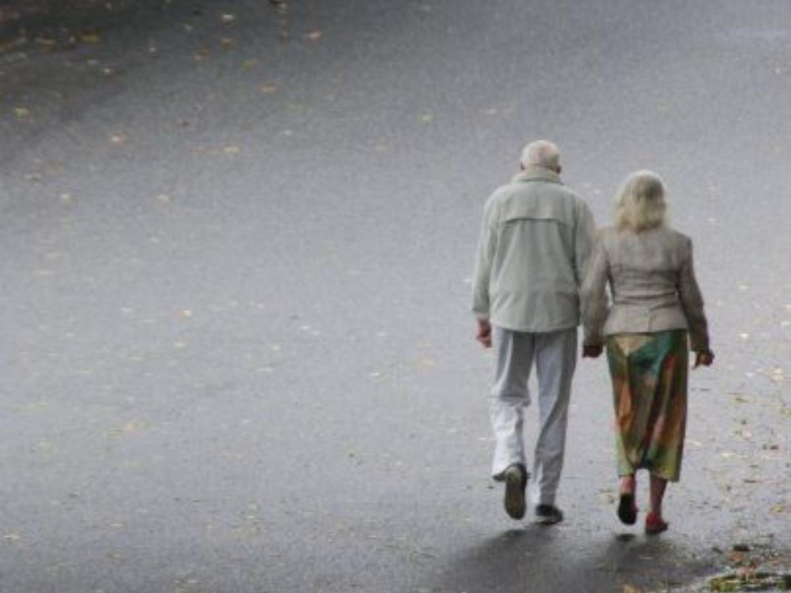 别轻忽长辈主动谈论死亡!在悲歌发生前先阻止:“老人自杀”有迹可循的 4 前兆 内容图3 女神网-大潮社TV实时追踪属于女人新资讯的综合网站! FotoJet - 2019-03-22T113117.281.jpg