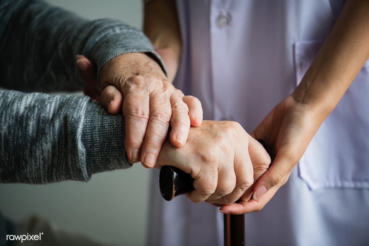 长辈不爱出门原来有隐情?心理师建议试试这 3 招,让长者“有面子”地愿意走出来 内容图4 女神网-大潮社TV实时追踪属于女人新资讯的综合网站! 272-ake4185-nam.jpg