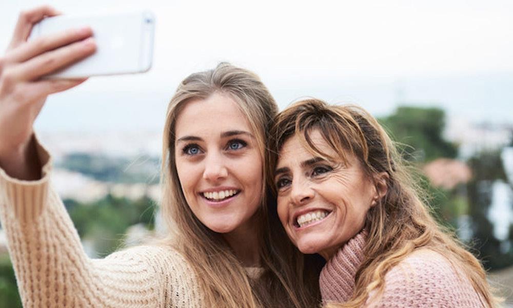 母亲节和老妈来趟旅行吧!带长辈出门这些眉角一定要注意 内容图1 女神网-大潮社TV实时追踪属于女人新资讯的综合网站! 母亲节和老妈来趟旅行吧!带长辈出门这些眉角一定要注意 家庭学堂 图1张