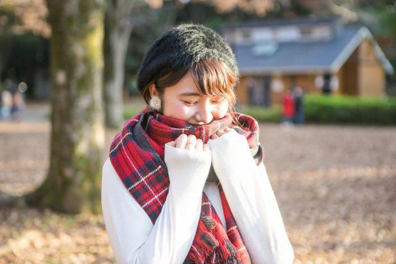 水嫩樱花唇养成术:5 招唇部护理,改变舔嘴唇、过度擦拭的不良习惯 内容图3 女神网-大潮社TV实时追踪属于女人新资讯的综合网站! 水嫩樱花唇养成术:5 招唇部护理,改变舔嘴唇、过度擦拭的不良习惯 彩妆保养 图3张