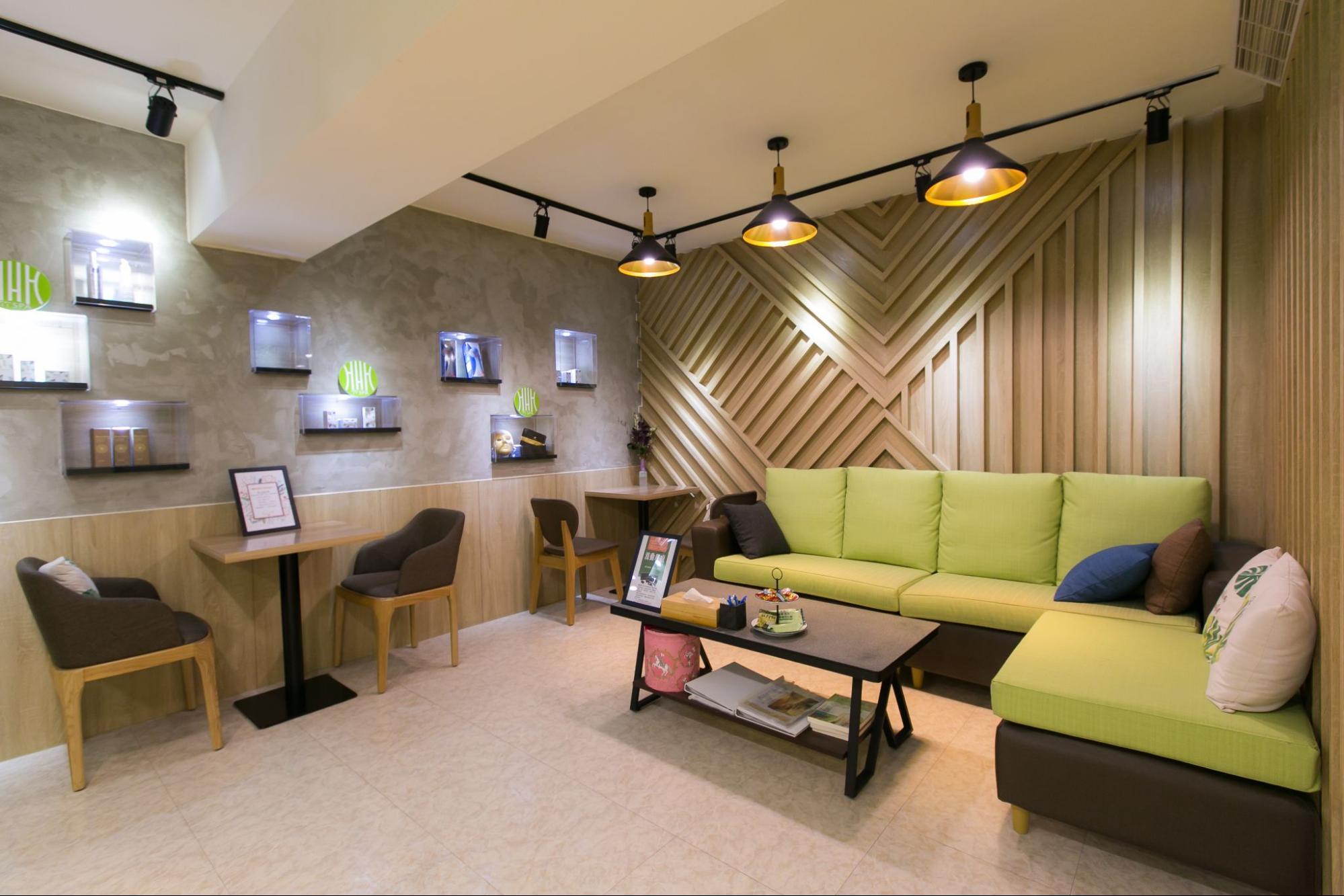 〈大安区〉 捷运周边 5 分钟!3 间下班想直奔去的纾压 SPA 推荐 内容图2 女神网-大潮社TV实时追踪属于女人新资讯的综合网站! 〈大安区〉 捷运周边 5 分钟!3 间下班想直奔去的纾压 SPA 推荐 彩妆保养 图2张