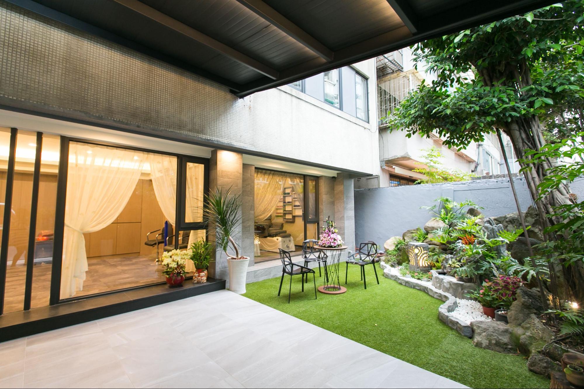 〈大安区〉 捷运周边 5 分钟!3 间下班想直奔去的纾压 SPA 推荐 内容图9 女神网-大潮社TV实时追踪属于女人新资讯的综合网站! 〈大安区〉 捷运周边 5 分钟!3 间下班想直奔去的纾压 SPA 推荐 彩妆保养 图9张