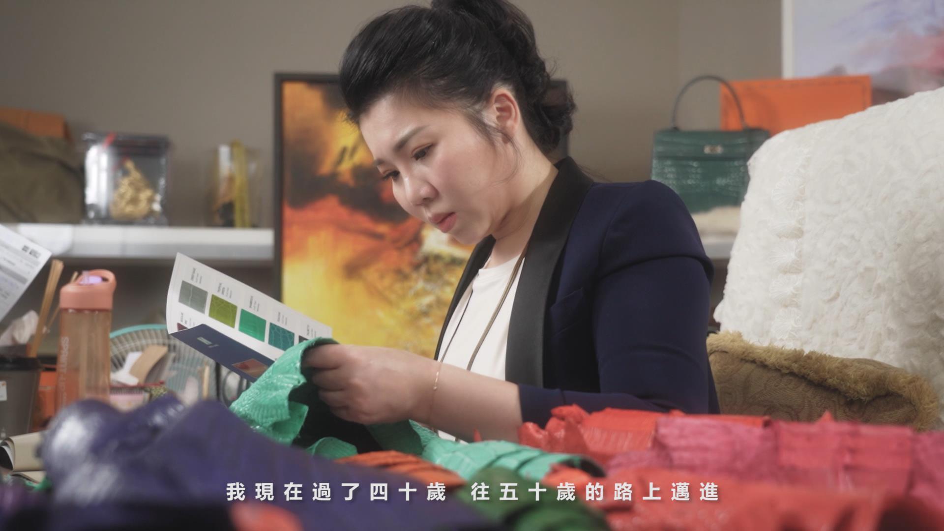 变的是时光,不变的是本事!D’MOM 创办人孙嘉欣分享瑞士科研 Fillerina,找回肌肤的光采自信 内容图2 女神网-大潮社TV实时追踪属于女人新资讯的综合网站! 变的是时光,不变的是本事!D’MOM 创办人孙嘉欣分享瑞士科研 Fillerina,找回肌肤的光采自信 彩妆保养 图2张