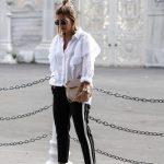 夏天如何穿白衬衫怎么穿才有型?反着穿露美背才性感! 内容图12 女神网-大潮社TV实时追踪属于女人新资讯的综合网站! 夏天如何穿白衬衫怎么穿才有型?反着穿露美背才性感! 最新 图12张