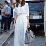 夏天如何穿白衬衫怎么穿才有型?反着穿露美背才性感! 内容图18 女神网-大潮社TV实时追踪属于女人新资讯的综合网站! 夏天如何穿白衬衫怎么穿才有型?反着穿露美背才性感! 最新 图18张