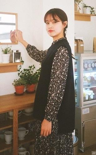 “花”现藏不住的春意!复古碎花春装的减龄穿搭术 内容图9 女神网-大潮社TV实时追踪属于女人新资讯的综合网站! flowerdress