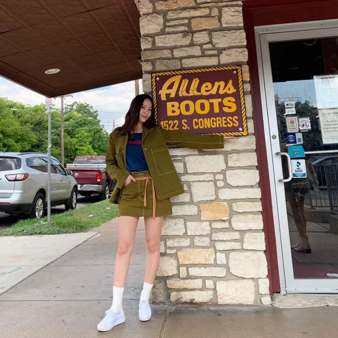 女孩必学的穿搭显瘦法则:在 4 种常见身形中,隐藏小肉肉又能瞬间增高 内容图4 女神网-大潮社TV实时追踪属于女人新资讯的综合网站! 女孩必学的穿搭显瘦法则:在 4 种常见身形中,隐藏小肉肉又能瞬间增高 最新 图4张