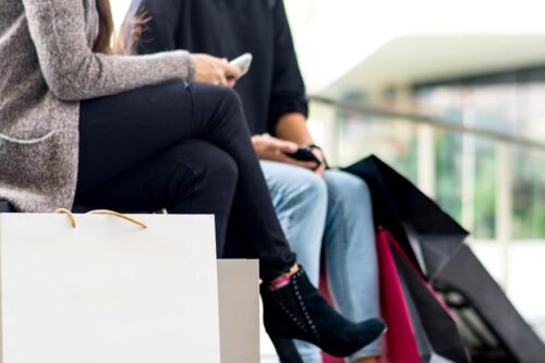 逛街有男伴陪好有压力！关于爱人与被爱我们其实都有不同的期待