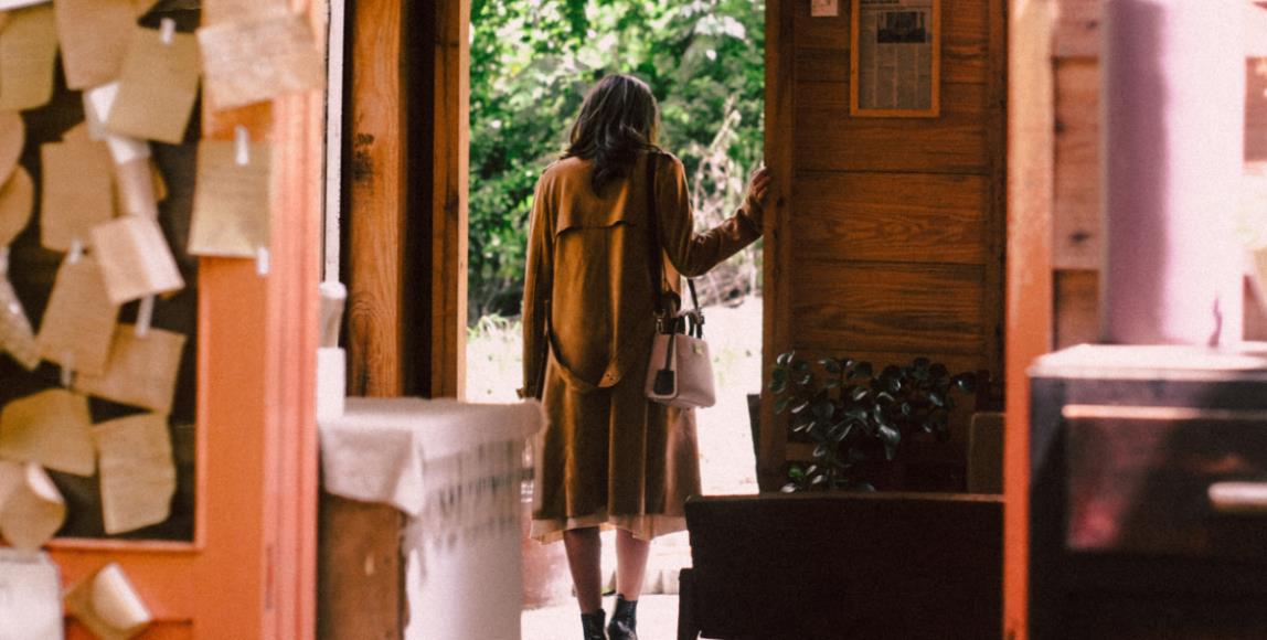 怨怼、愤怒来自于你的期待:明白某些“人之常情”后,对自己仁慈便不再是难事 内容图1 女神网-大潮社TV实时追踪属于女人新资讯的综合网站! 怨怼、愤怒来自于你的期待:明白某些“人之常情”后,对自己仁慈便不再是难事 女人心事 图1张