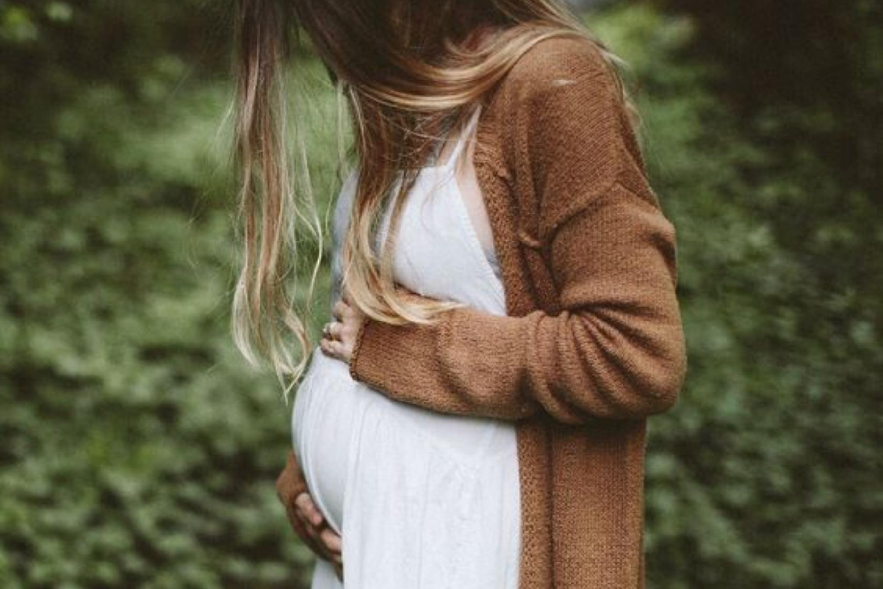 “当妈妈的样子”是别人定义的应该!产后纤细敏感的你,放过自己就能迎来快乐 内容图4 女神网-大潮社TV实时追踪属于女人新资讯的综合网站! FotoJet - 2019-10-22T103948.634.jpg