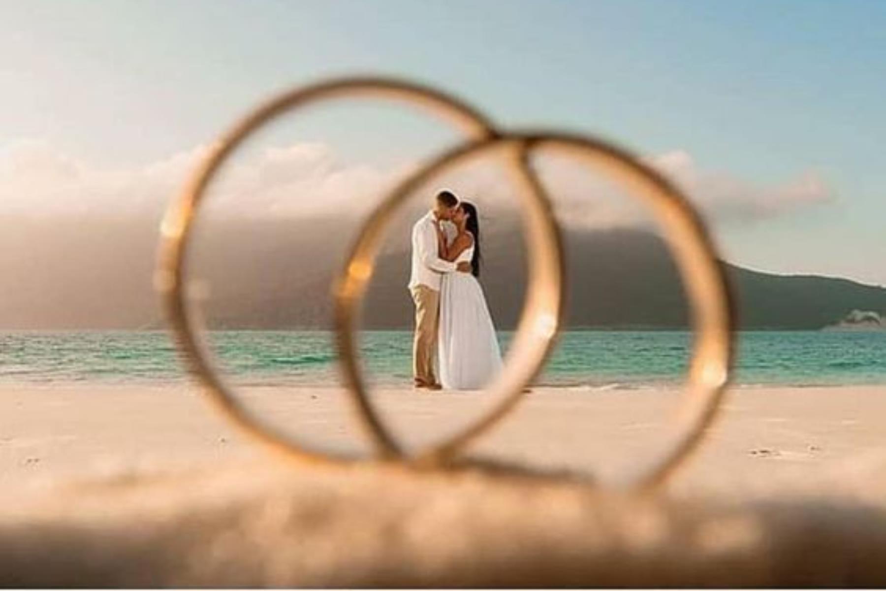 “结婚有比较幸福吗?”面对恼人的催婚关怀,就用这 5 招优雅不动怒地迎击 内容图3 女神网-大潮社TV实时追踪属于女人新资讯的综合网站! FotoJet - 2019-06-25T111934.891.jpg