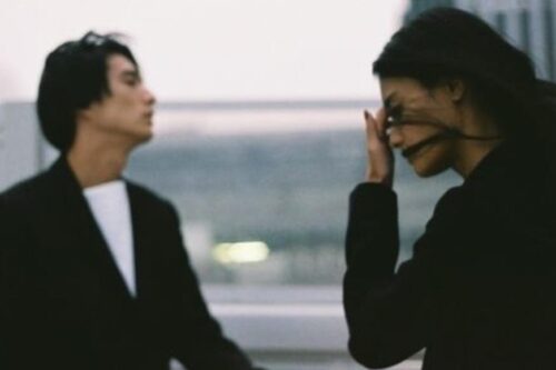 每逢节日便是分手高峰？找到独自过节的对应方法，别让自己陷入恶性循环与无止尽的悲伤