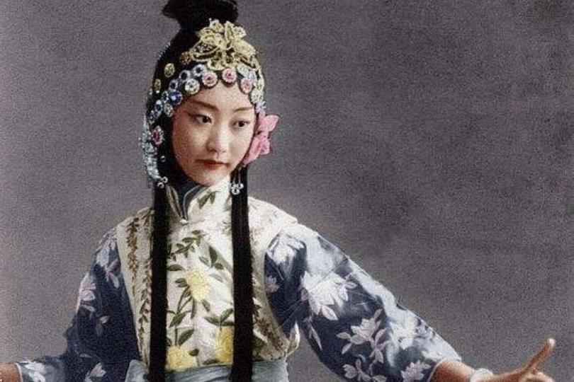 晚清“最美格格”终生苦恋溥仪、一生未嫁:少时未果初恋,让她心中只有他一人 内容图2 女神网-大潮社TV实时追踪属于女人新资讯的综合网站! 晚清“最美格格”终生苦恋溥仪、一生未嫁:少时未果初恋,让她心中只有他一人 女人心事 图2张