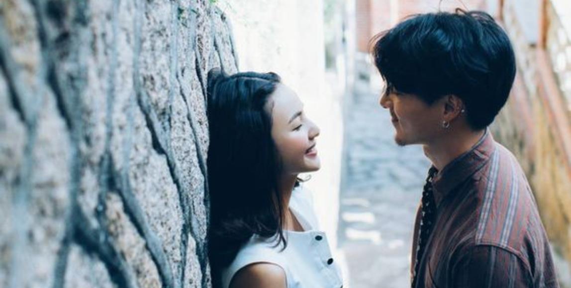 “爱情是亲密和自主间的平衡点。”了解控制欲的原因,重视另一半的感受和自由,由现状着手改善 内容图1 女神网-大潮社TV实时追踪属于女人新资讯的综合网站! “爱情是亲密和自主间的平衡点。”了解控制欲的原因,重视另一半的感受和自由,由现状着手改善 女人心事 图1张