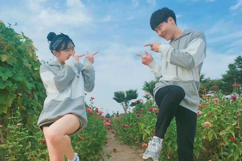 比韩剧还甜蜜!韩国情侣只有彼此的纪念日:忘记这一天真的会让人生气伤心! 内容图2 女神网-大潮社TV实时追踪属于女人新资讯的综合网站! 比韩剧还甜蜜!韩国情侣只有彼此的纪念日:忘记这一天真的会让人生气伤心! 女人心事 图2张