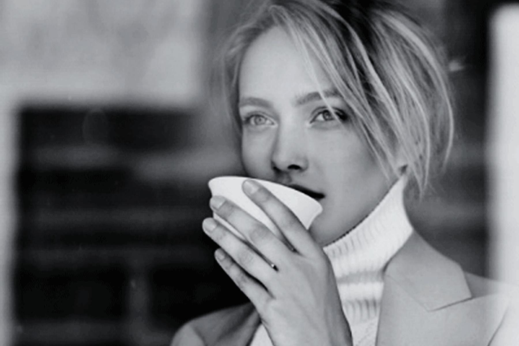 为什么拼死拼活,还是穷忙族?因为 25 岁至 35 岁的努力决定你一生收入 90% 内容图2 女神网-大潮社TV实时追踪属于女人新资讯的综合网站! FotoJet (39).jpg