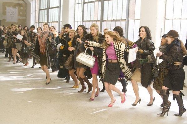 “存钱”是保值的第一件事 !想清楚再买,小心钱就这样不见了! 内容图2 女神网-大潮社TV实时追踪属于女人新资讯的综合网站! “存钱”是保值的第一件事 !想清楚再买,小心钱就这样不见了! 心灵励志 图2张