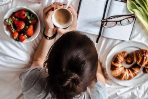 别再说你做不到！写下每天的感恩日记，用“正面情感语”帮大脑找到因应对策