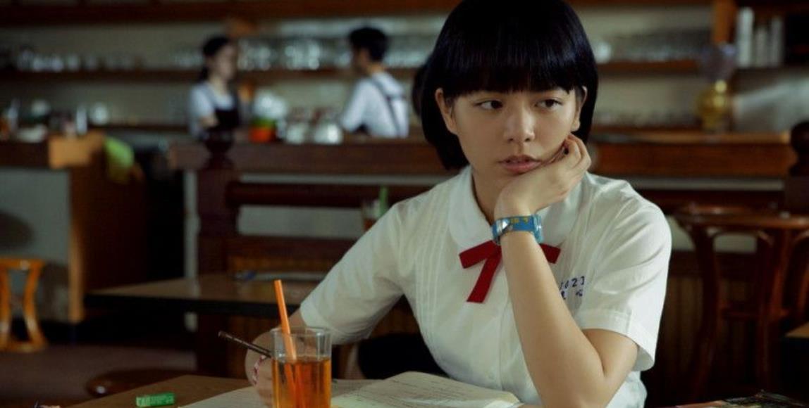 试着回忆“藏在心里的那首诗”:过去所学不会白费,随着阅历累积将心灵触角伸往更深的共鸣 内容图1 女神网-大潮社TV实时追踪属于女人新资讯的综合网站! 试着回忆“藏在心里的那首诗”:过去所学不会白费,随着阅历累积将心灵触角伸往更深的共鸣 心灵励志 图1张