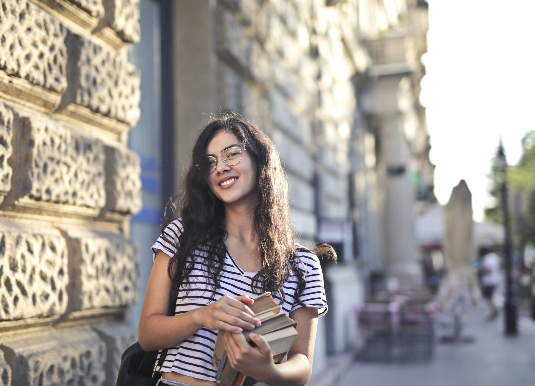 及时行乐不是怠惰的借口!该把握的永远是“当下”:打造专属个人生活的不变法则 内容图4 女神网-大潮社TV实时追踪属于女人新资讯的综合网站! pexels-photo-3807735