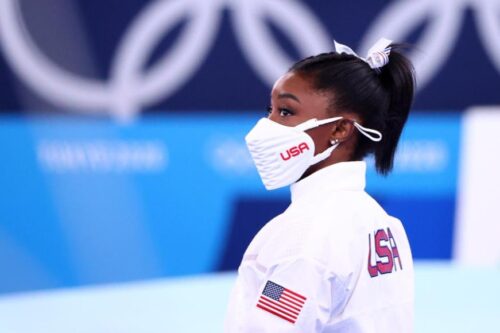每个人都应该诚实面对自己：“体操天后”Simone Biles，东奥退赛后告诉我们的那些事