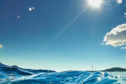 “母亲，愿你安息”：思及小琉球灿蓝的大海，我依然会想起留在彼此相机中我们的回忆