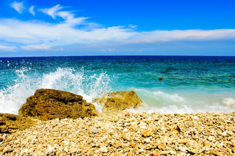 “母亲,愿你安息”:思及小琉球灿蓝的大海,我依然会想起留在彼此相机中我们的回忆 内容图3 女神网-大潮社TV实时追踪属于女人新资讯的综合网站! “母亲,愿你安息”:思及小琉球灿蓝的大海,我依然会想起留在彼此相机中我们的回忆 心灵励志 图3张