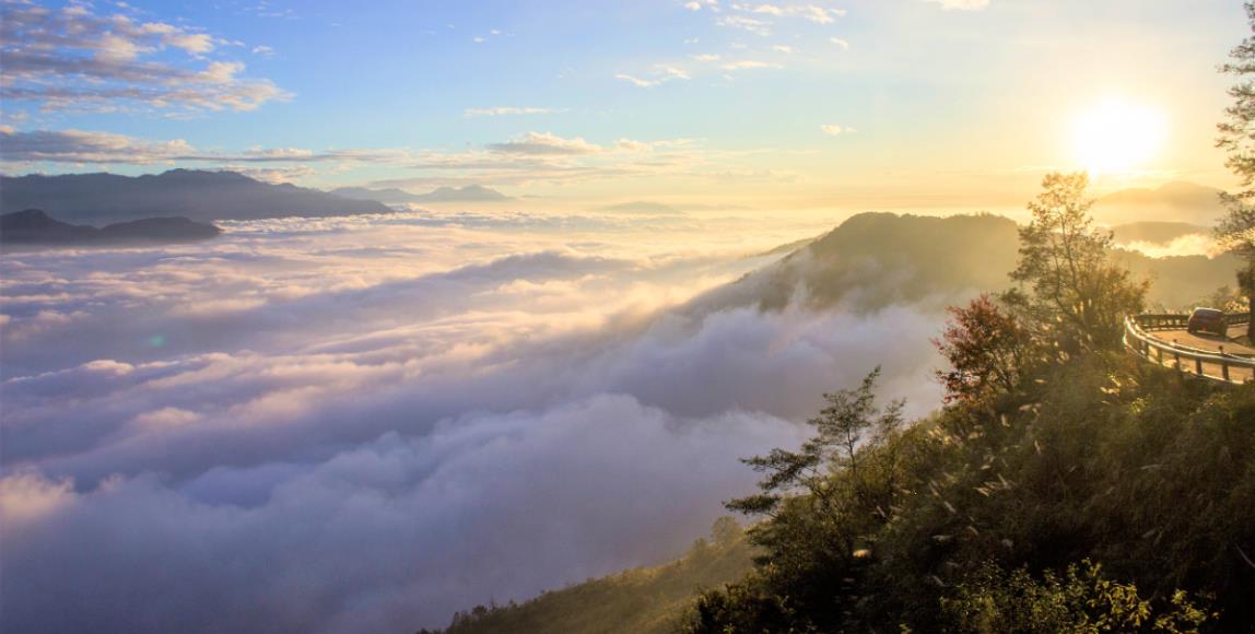 武陵农场的那首《小幸运》:将乌克莉莉之声传递给大自然,配合壮丽景致引发内在共鸣 内容图1 女神网-大潮社TV实时追踪属于女人新资讯的综合网站! 武陵农场的那首《小幸运》:将乌克莉莉之声传递给大自然,配合壮丽景致引发内在共鸣 心灵励志 图1张