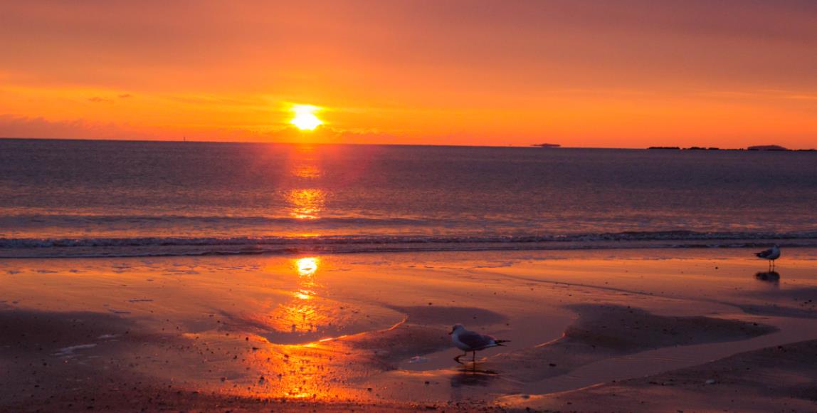 没有计划的北国之旅:在波士顿最北边的 Wonderland 欣赏日出,与一面之缘的朋友共享绝美早晨景致 内容图1 女神网-大潮社TV实时追踪属于女人新资讯的综合网站! 没有计划的北国之旅:在波士顿最北边的 Wonderland 欣赏日出,与一面之缘的朋友共享绝美早晨景致 心灵励志 图1张