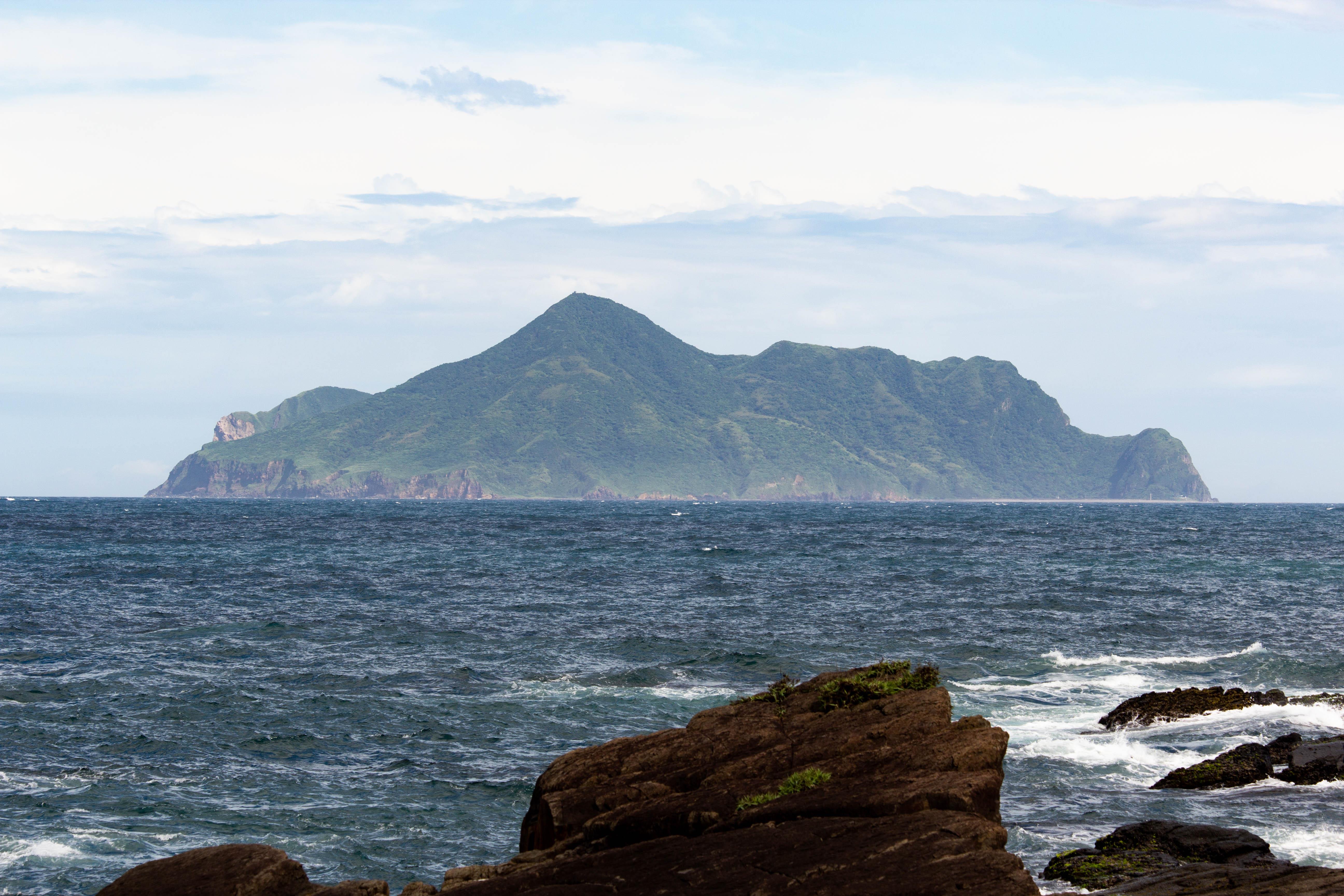 戏剧促使人往现场一探究竟的好奇:在《谁是被害者》的那处悬崖,感受主角心境反思自我人生定义 内容图2 女神网-大潮社TV实时追踪属于女人新资讯的综合网站! 戏剧促使人往现场一探究竟的好奇:在《谁是被害者》的那处悬崖,感受主角心境反思自我人生定义 心灵励志 图2张