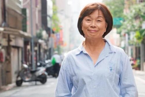 “每个时代，都需要能高举野火的人”：重读龙应台《野火集》，看个中深思与明辨如何启蒙当代人心