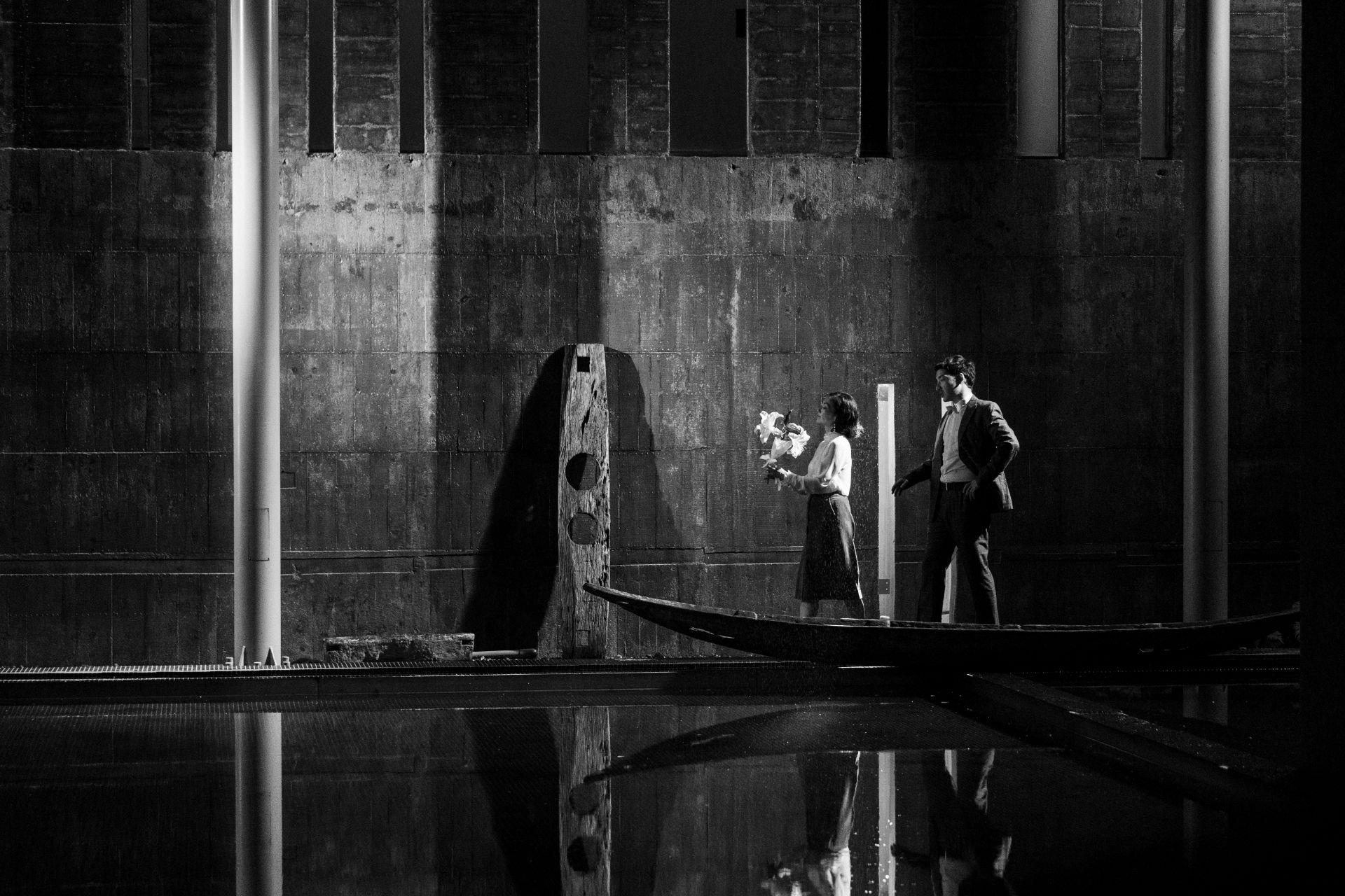 暗黑心灵宛如无底洞:媲美《黑镜》,镜文学《惊悚剧场》透析人性狰狞不堪的秘密 内容图4 女神网-大潮社TV实时追踪属于女人新资讯的综合网站! 暗黑心灵宛如无底洞:媲美《黑镜》,镜文学《惊悚剧场》透析人性狰狞不堪的秘密 影视娱乐 图4张