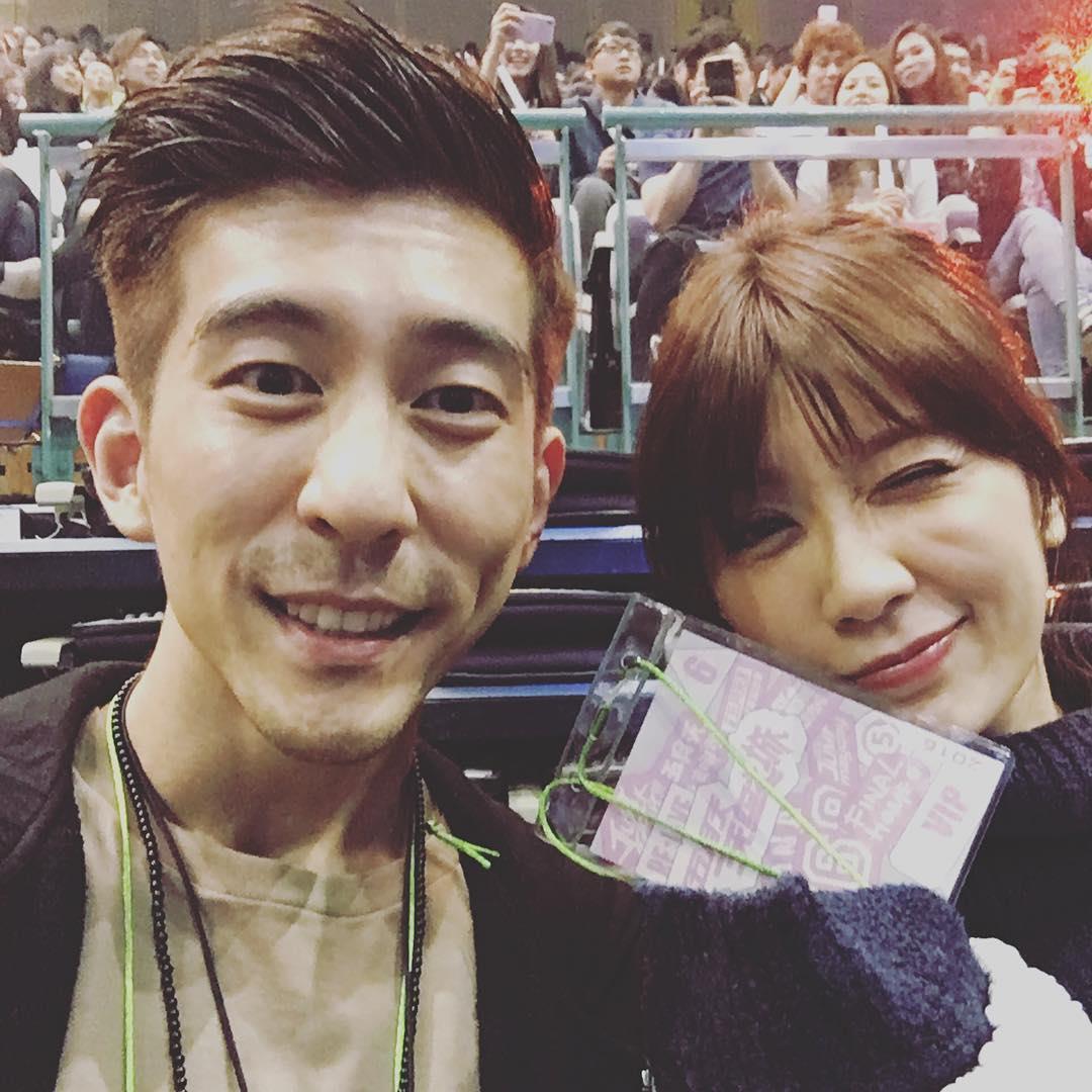 活出女人 40 最美好的姿态!正能量女神贾静雯:“强大自己的心,就不怕那些流言蜚语” 内容图3 女神网-大潮社TV实时追踪属于女人新资讯的综合网站! 15624091_1359195704112196_7182936342718840832_n