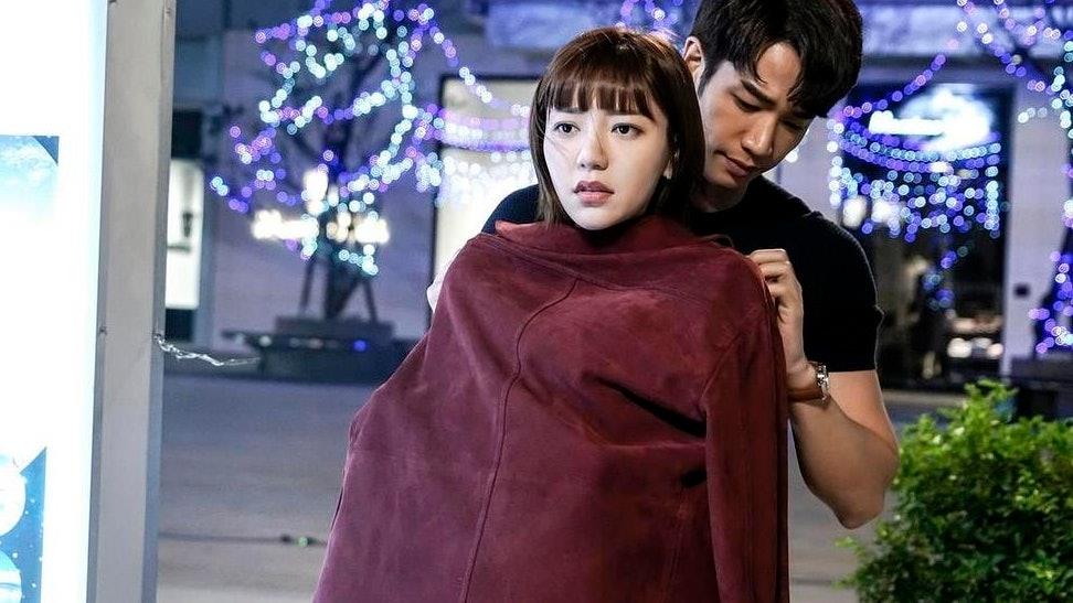 《我们不能是朋友》突如其来的感情抉择,该顺应结果还是忠于自我? 内容图3 女神网-大潮社TV实时追踪属于女人新资讯的综合网站! 《我们不能是朋友》突如其来的感情抉择,该顺应结果还是忠于自我? 影视娱乐 图3张