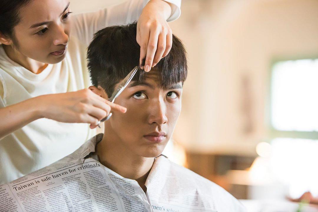 奋不顾身成为你喜欢的样子。电影《打喷嚏》:就算不是超级英雄,我也要为了你勇敢 内容图2 女神网-大潮社TV实时追踪属于女人新资讯的综合网站! 101548686_572247683490006_7485101483103631031_n