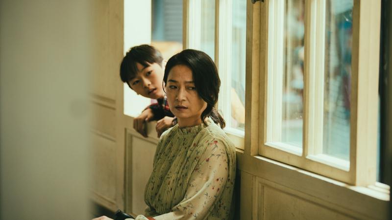 《若是一个人》是享受还是悲哀?透过 6 个角色的情绪转折,抚慰寂寞之人的心 内容图5 女神网-大潮社TV实时追踪属于女人新资讯的综合网站! 1590910287665-a0bfab8140ed435584f892e8b872692b-800x450