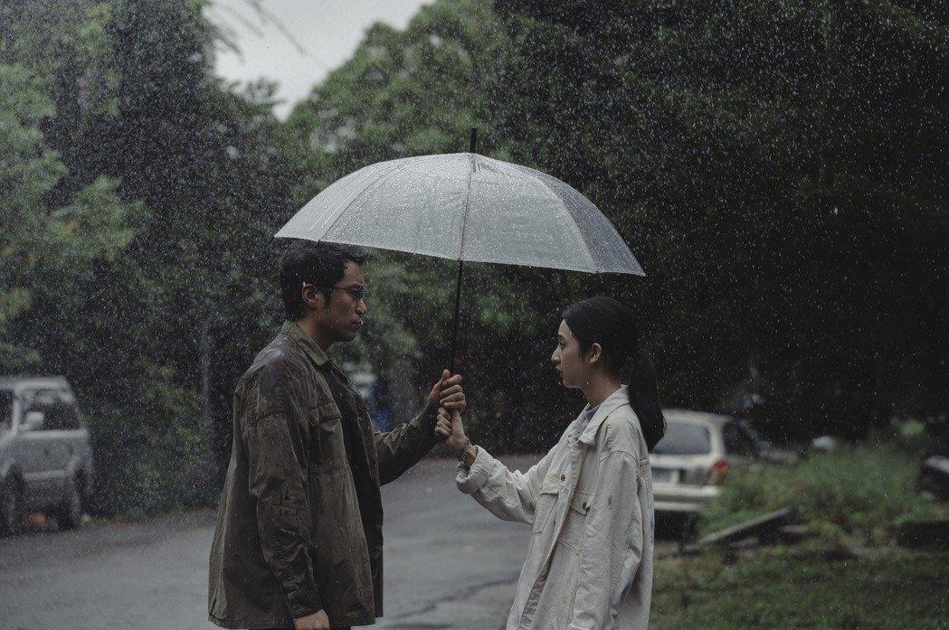 说到底,人最渴望的仍是爱。从《谁是被害者》谈人生价值:要平凡的活着,还是离开后的光荣? 内容图4 女神网-大潮社TV实时追踪属于女人新资讯的综合网站! photo (2)