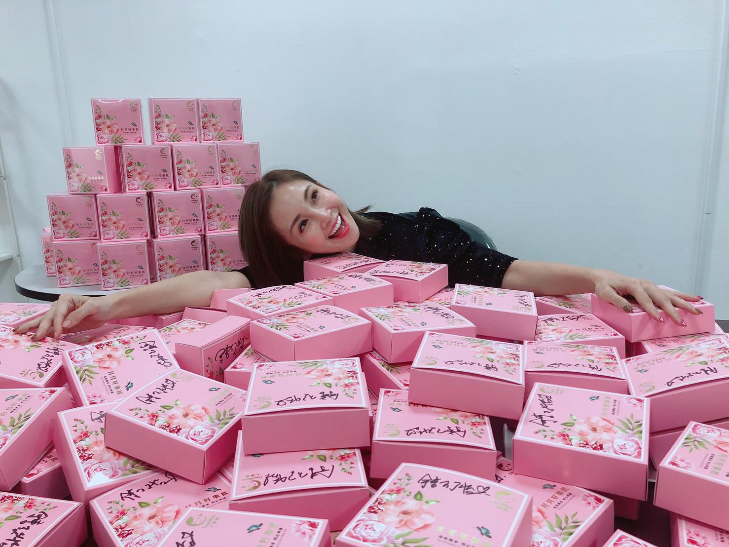 当个有弹性的女人!锺欣怡分享年过 30 后的心境转折:“保养是种爱自己的方式” 内容图3 女神网-大潮社TV实时追踪属于女人新资讯的综合网站! S__49709090