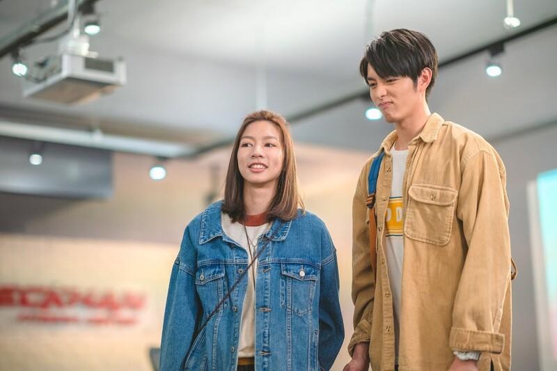 《可不可以,你也刚好喜欢我》:改编疗愈系作家肆一电影,浪满喜剧中看见爱的方式 内容图3 女神网-大潮社TV实时追踪属于女人新资讯的综合网站! 《可不可以,你也刚好喜欢我》:改编疗愈系作家肆一电影,浪满喜剧中看见爱的方式 影视娱乐 图3张