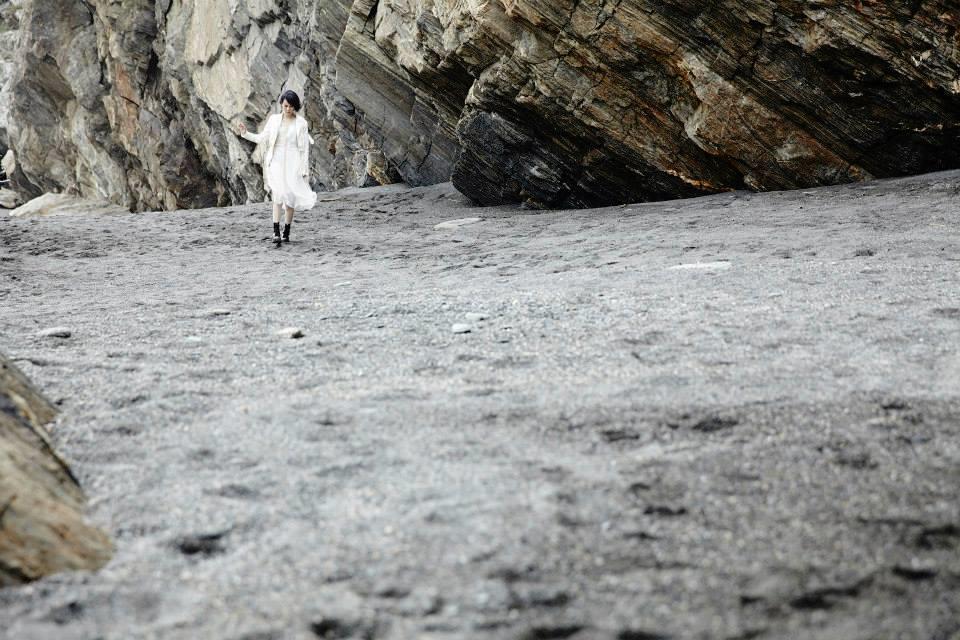 深夜里的温柔拥抱!杨乃文《推开世界的门》:你是我最初,也是最终想停留的地方 内容图2 女神网-大潮社TV实时追踪属于女人新资讯的综合网站! 深夜里的温柔拥抱!杨乃文《推开世界的门》:你是我最初,也是最终想停留的地方 影视娱乐 图2张