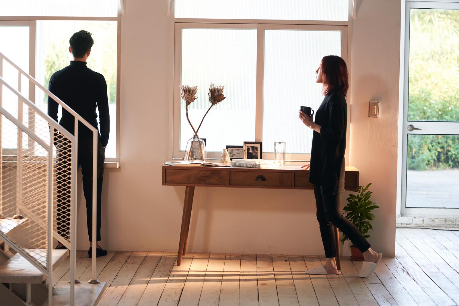 深夜里的温柔拥抱!杨乃文《推开世界的门》:你是我最初,也是最终想停留的地方 内容图4 女神网-大潮社TV实时追踪属于女人新资讯的综合网站! 深夜里的温柔拥抱!杨乃文《推开世界的门》:你是我最初,也是最终想停留的地方 影视娱乐 图4张