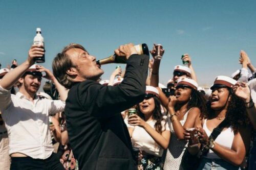 最佳国际影片加持！《醉好的时光》：小酌 0.05% 酒精的自在人生，一饮而尽踏上寻回自我的旅程